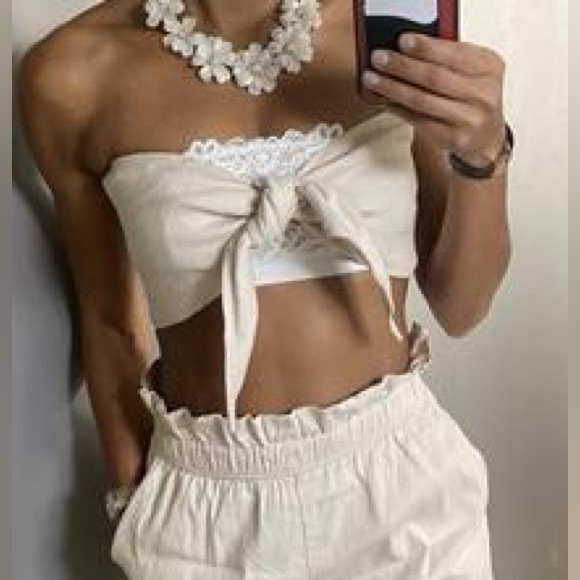 Off White Print Linen-Blend Tie Front Cropped Top - Picture 3 of 3